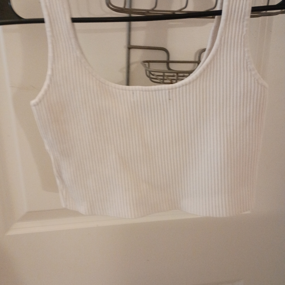 Forever 21 White Ribbed, Cropped, Tank Top. Never Worn